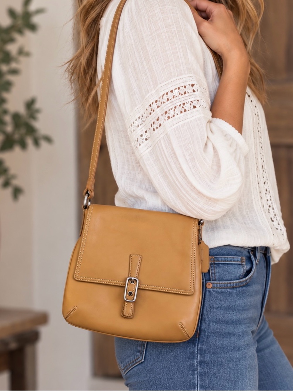 Vintage Coach Crossbody Y2K Legacy Camel Leather Bag Purse BOHO EUC